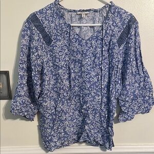 Chic Blue Floral‎ Women's Blouse